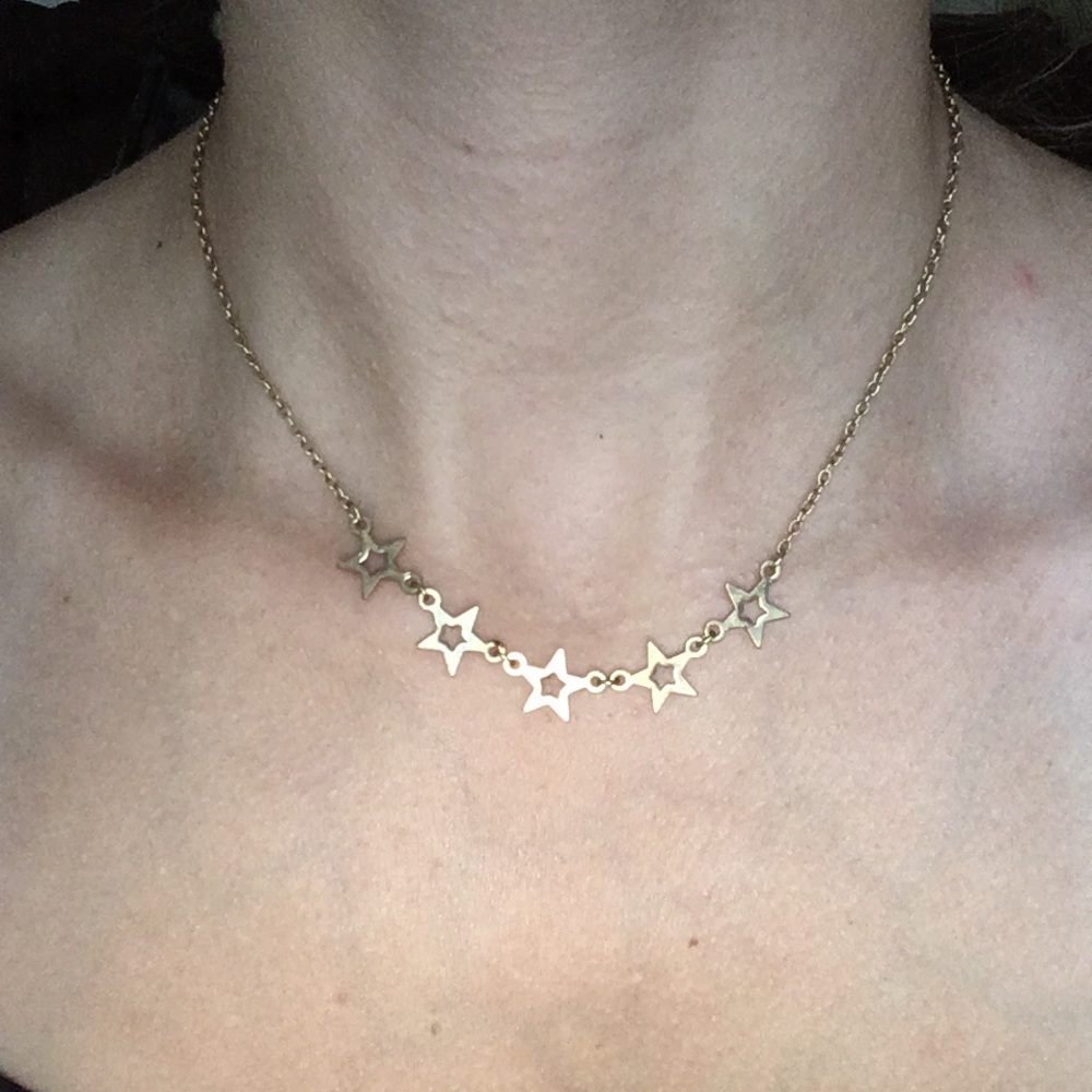 Gold 5 Star Necklace - Picture 2 of 10